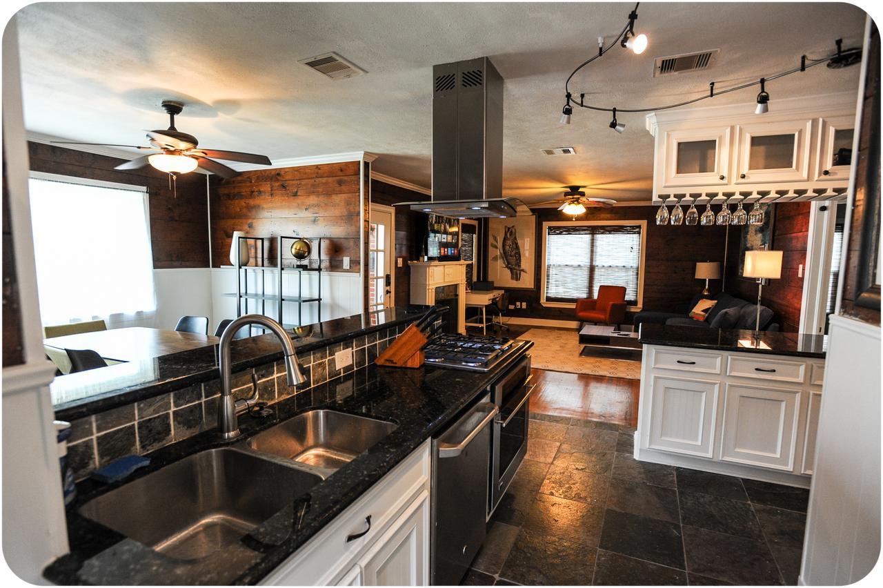 The Coyle Cabin - Close To Downtown, Stadiums, U Of H, Med Center ฮูสตัน ภายนอก รูปภาพ
